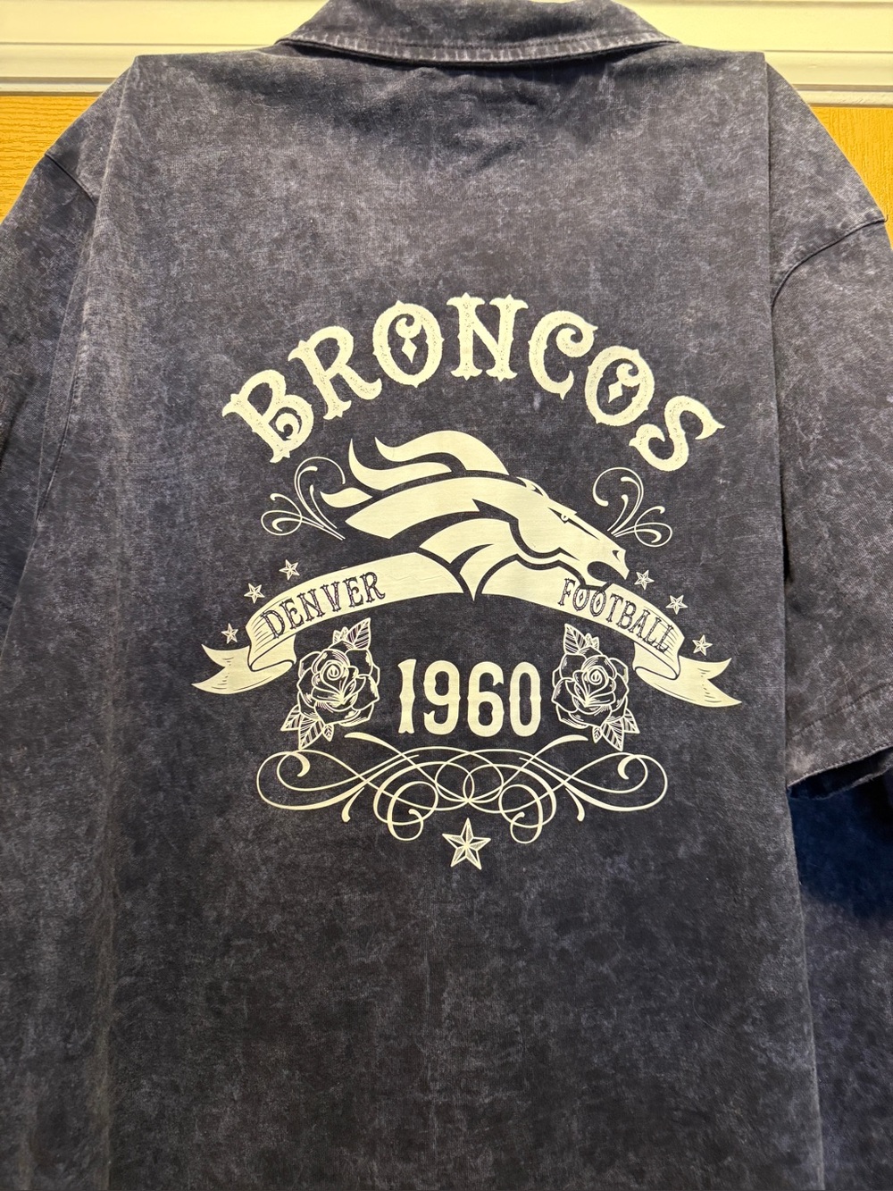 Denver Broncos Darius Rucker Washed Black Button-Up Shirt, Sz XXL